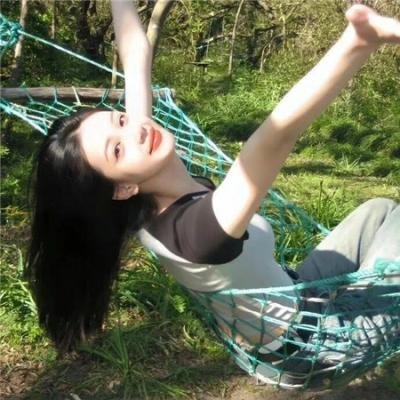 哈啰,我叫朵莉丝